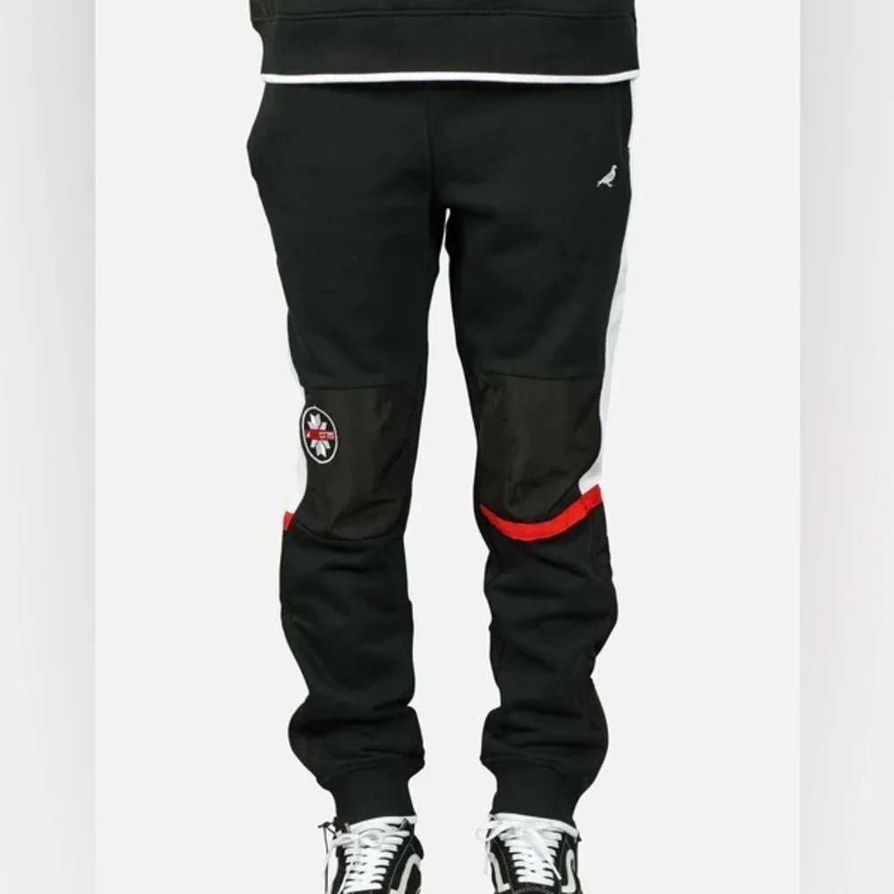Staples jogger pants sz Med